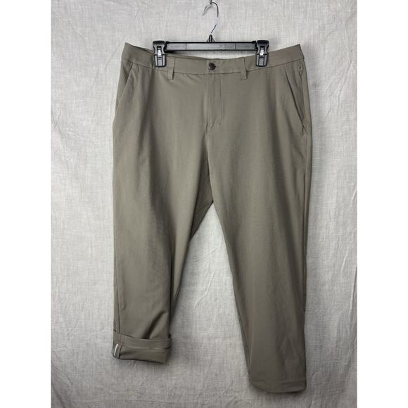 LULULEMON Mens ABC Classic Warpstreme Pants Size 35 24” Inseam Capris - Picture 1 of 8